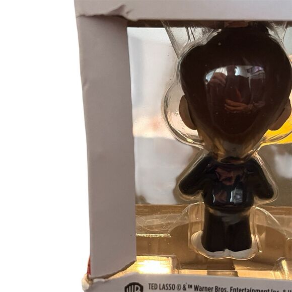 Hallmark Ornaments Ted Lasso Christmas Tree Ornament NIB Box Damage - Picture 7 of 7